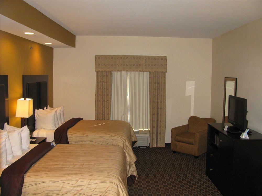 Red Roof Inn & Suites Longview Buitenkant foto